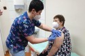W Wadowicach już szczepią na kronawirusa. 70 pracowników szpitala zabezpieczonych