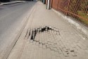 Dziura w chodniku