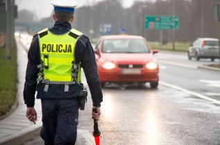 Małopolska policja podsumowała ferie: "Więcej wypadków niż przed rokiem, mniej ofiar śmiertelnych"