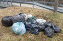 Dziesiątki kilogramów odpadów zebrały emerytki z Rzyk. To wstyd dla śmieciarzy!