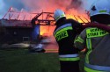 Ogromny pożar stodoły w Łączanach. Eksplodowała butla, było naprawdę niebezpiecznie