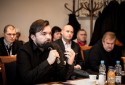 Burmistrz Mateusz Klinowski wyjaśniał radnym zawiłości swoich decyzji personalnych