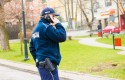 Podejrzane zachowanie 23-latka w Stryszowie. Policjant go rozszyfrował