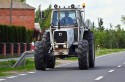 Rolnik na traktorze bujał się na drodze w Lanckoronie. Przestraszył turystów