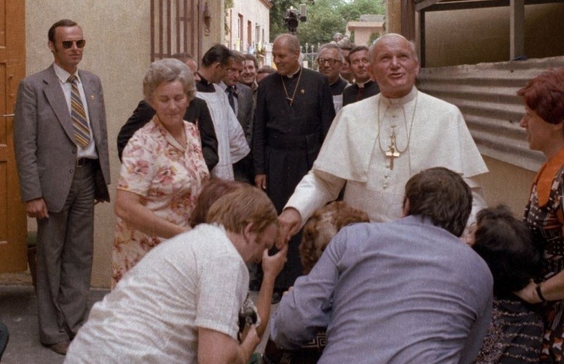 Papież Jan Paweł II w swoim domu rodzinnym
