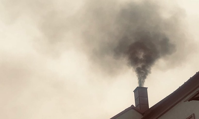 Powietrze zatrute smogiem w Wadowicach. Przy takim tempie wymiana pieców zajmie 24 lata