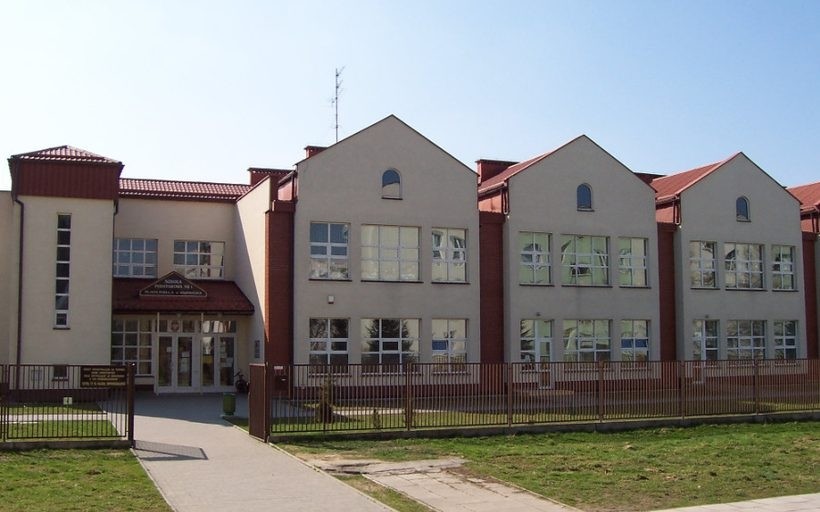 Ratusz zarządził wybory dyrektora papieskiej szkoły w Wadowicach. Zgłosiła się jedna kandydatka
