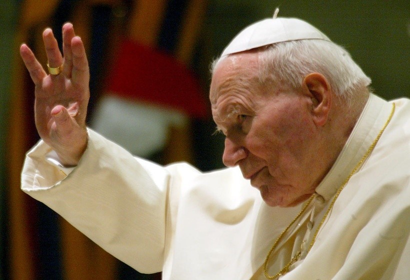 CBOS: Dla 81 procent Polaków papież Jan Paweł II jest autorytetem moralnym