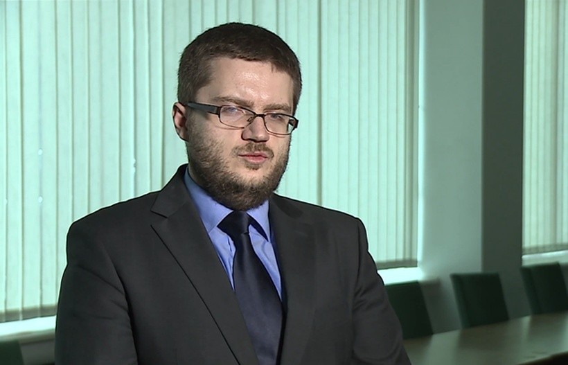 Tomasz Bator z Departamentu Strategii i Analiz Rynku Telekomunikacyjnego w Urzędzie Komunikacji Elektronicznej