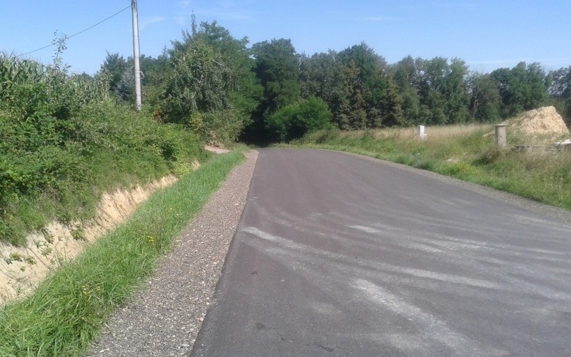 Ostatnia żwirowa droga powiatu wyremontowana