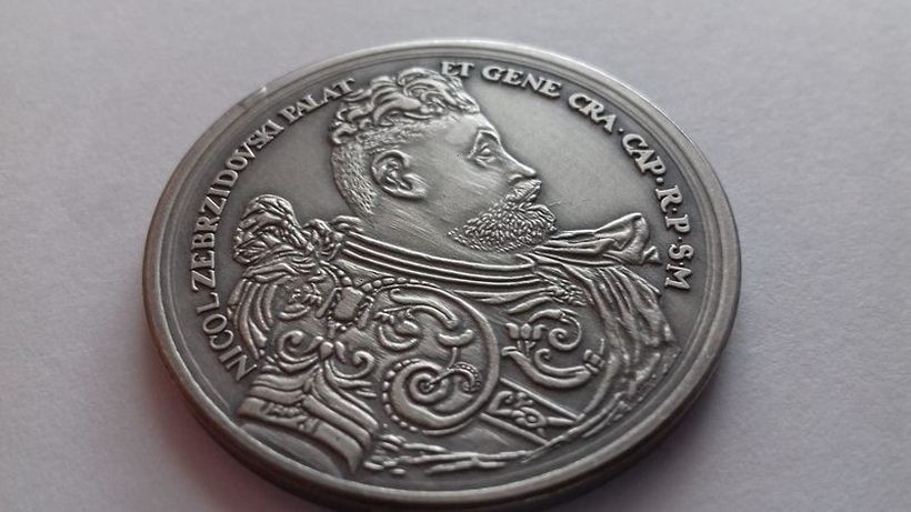 Kalwaria wybiła sobie własny medal. To kopia monety magnata Mikołaja Zebrzydowskiego