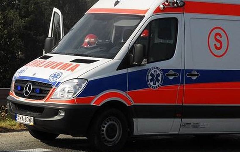 W Sułkowicach pod kołami auta dostawczego zginął 8-latek