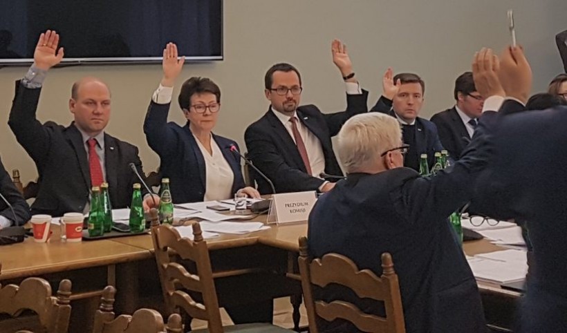 W Sejmie nadal trwają prace nad zmianą kodeksu wyborczego. Zapadły pierwsze decyzje