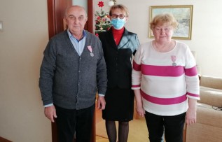 Wacław Wądolny obecna wójt Renata Galara i żona byłego wójta, pani Krystyna Wądolna