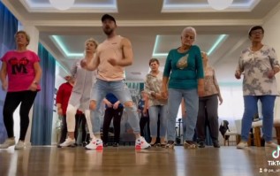 Klubowiczki w Stryszowie uczą się tańca nowoczesnego