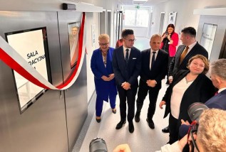 Szpital w Wadowicach ma dwa nowe piętra i dodatkowe usługi medyczne